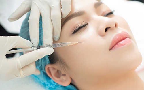 Tiêm Filler Đồng Xoài – Bí Quyết Trẻ Đẹp Tức Thì Không Cần Phẫu Thuật Tại Spa Như Ý  